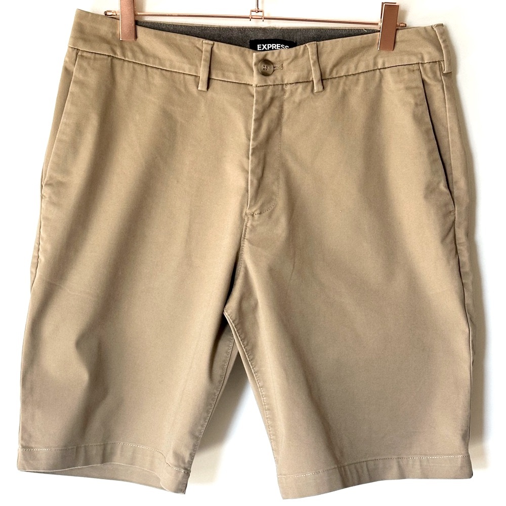 Express Men’s Khaki Uniform Shorts